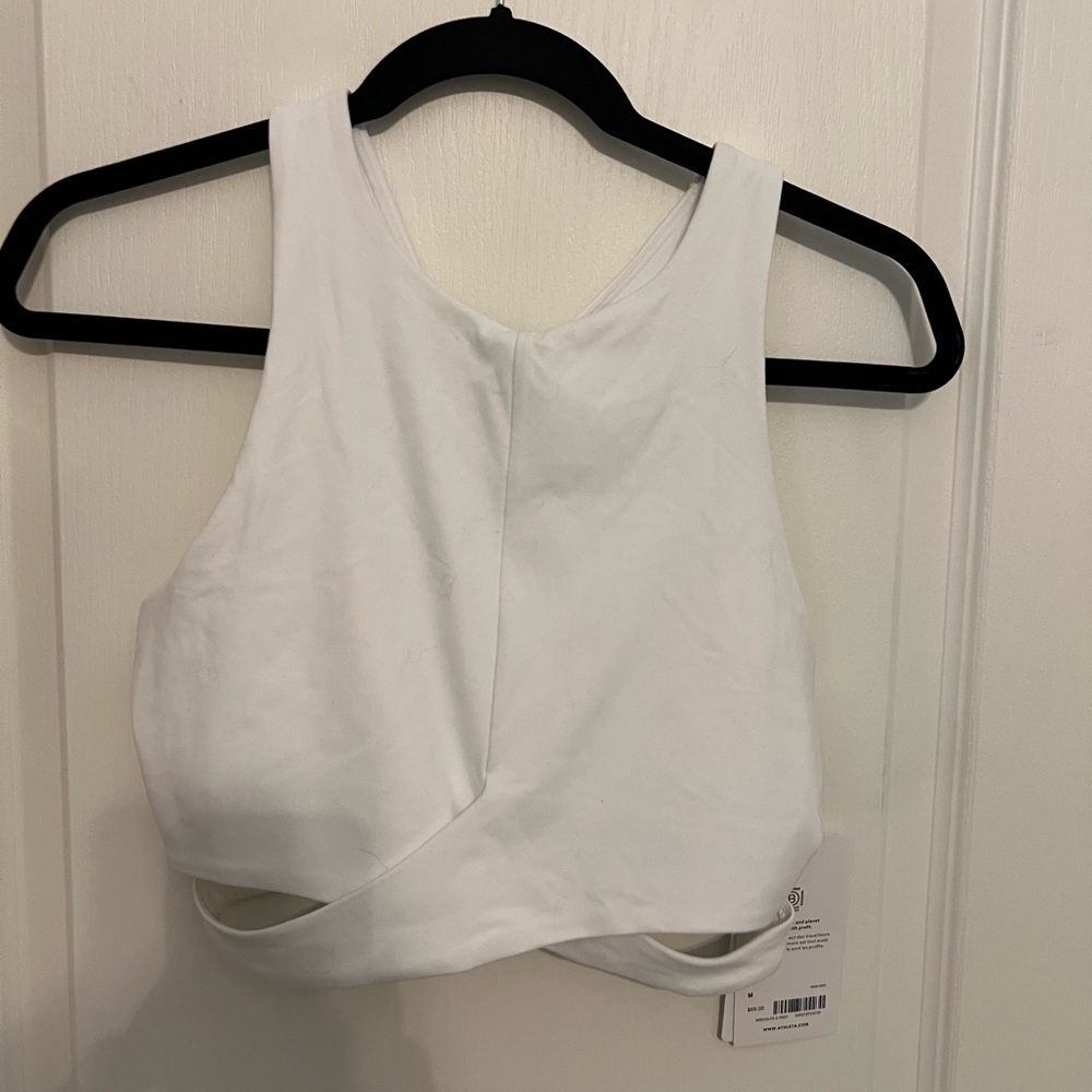 NWT—Athleta “Conscious Cut Out Crop” Sports Bra